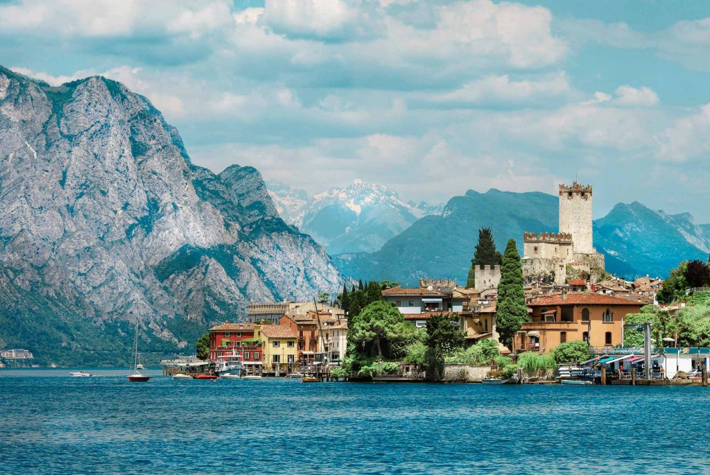 Italian Lakes Holidays 2024 - 2025  EliteVoyage